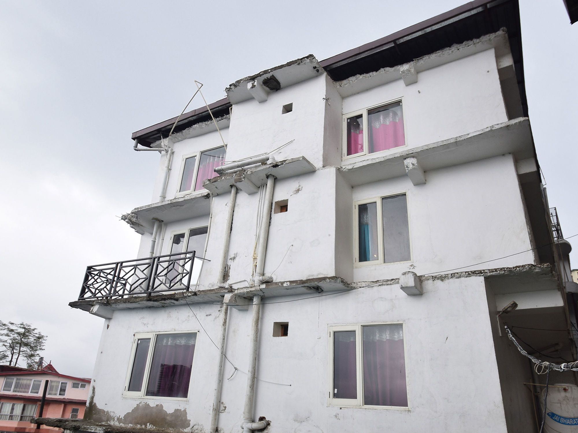Oyo 8439 Hotel Howard Shimla Esterno foto