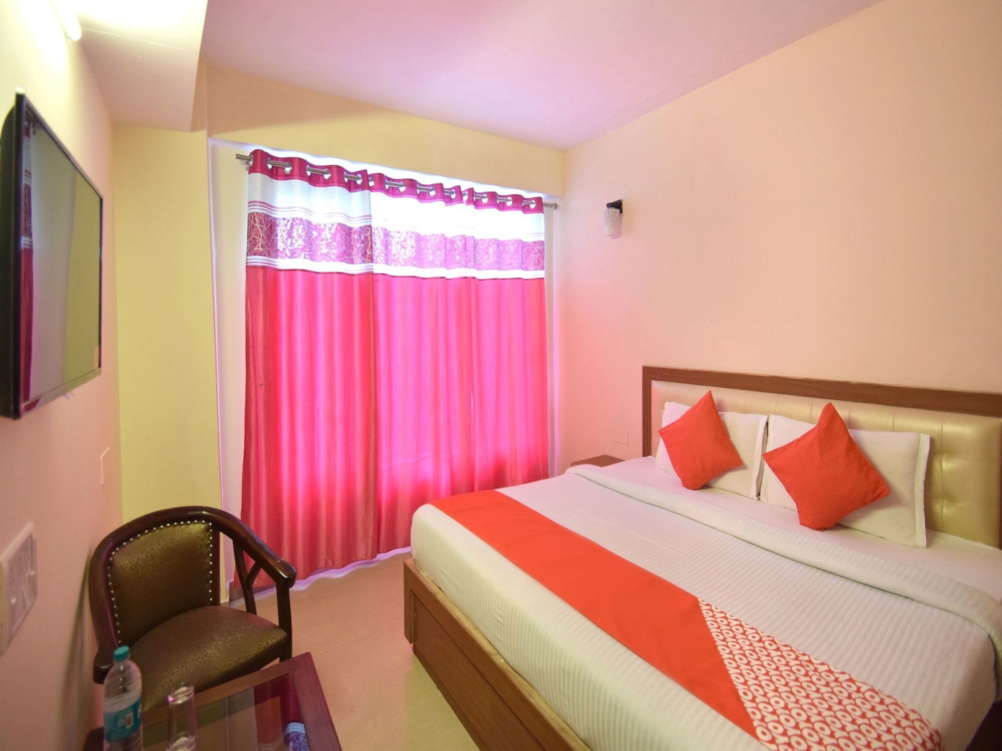 Oyo 8439 Hotel Howard Shimla Esterno foto