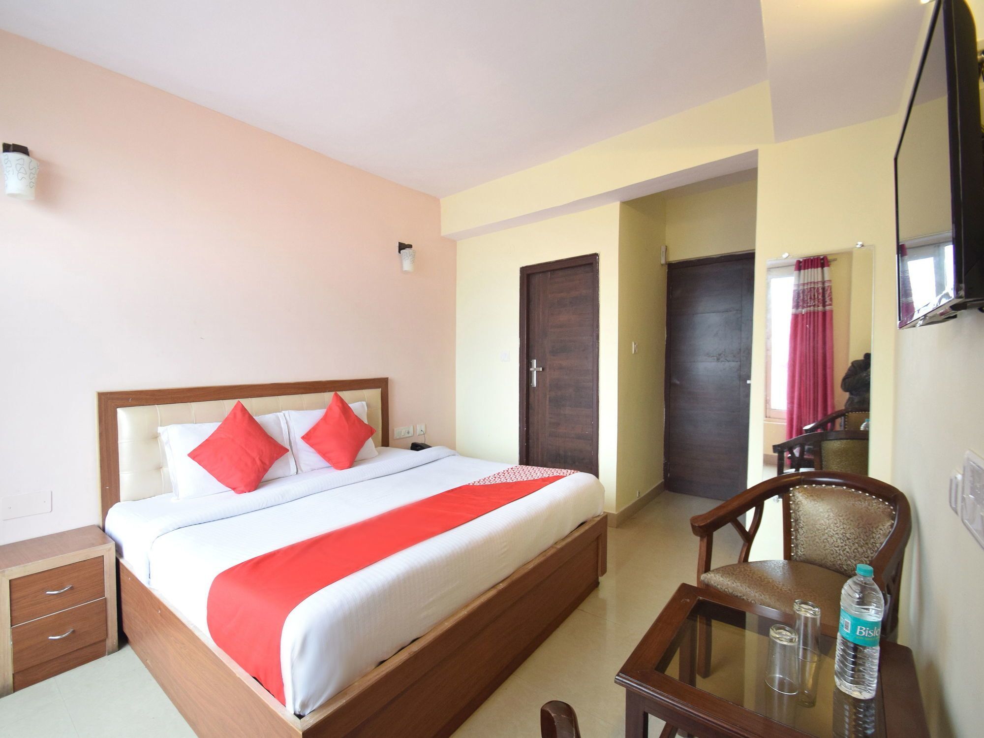 Oyo 8439 Hotel Howard Shimla Esterno foto